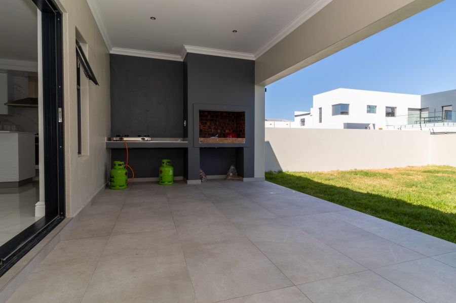 3 Bedroom Property for Sale in Sandown Western Cape